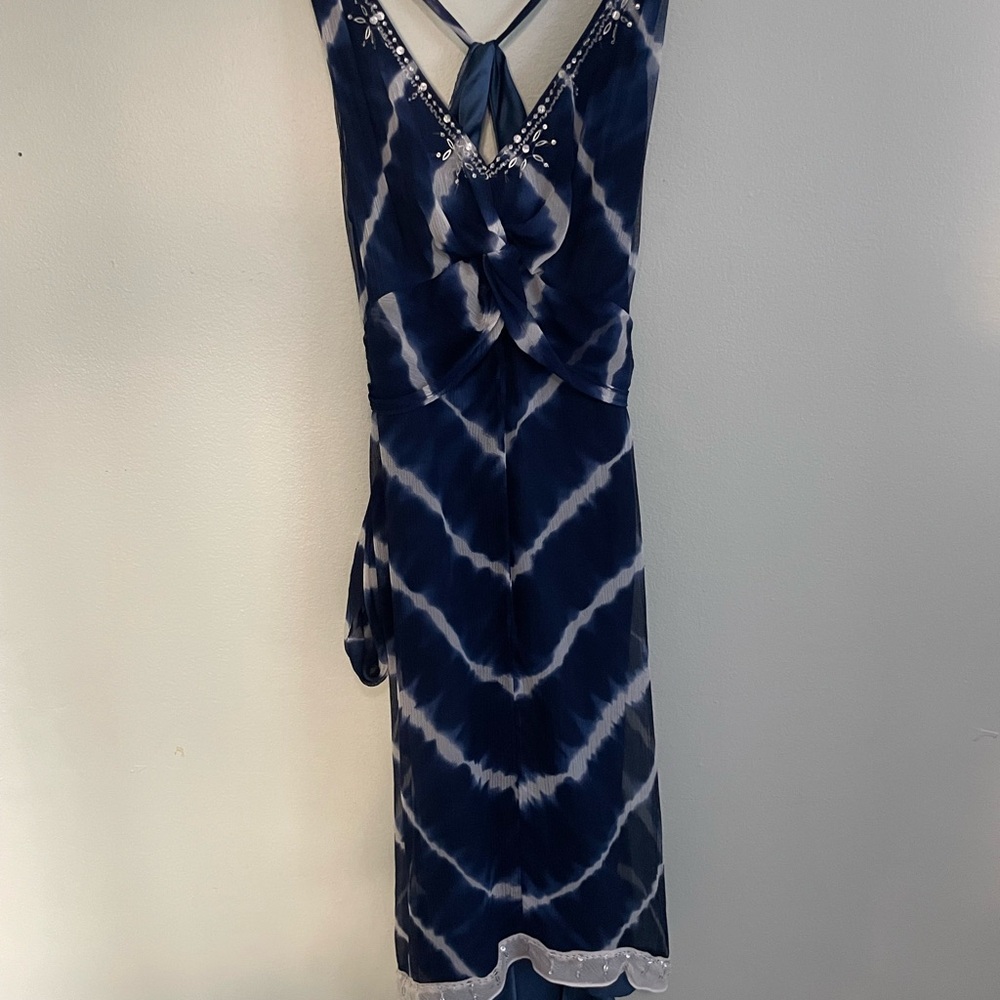 Absolutely Stunning Beach Girl Dress 🌊🐚 - Picture 7 of 12